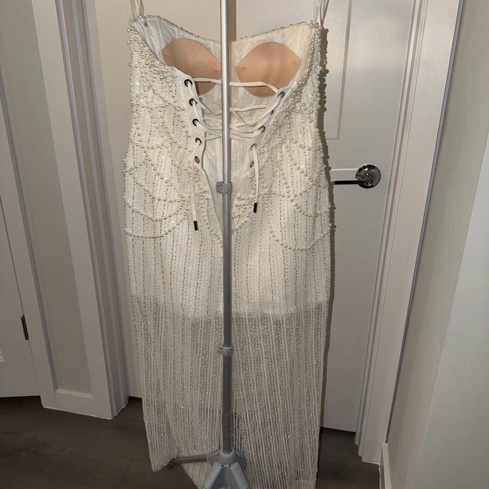 Rosie Etienne Lustre Gown - Picture 5 of 8
